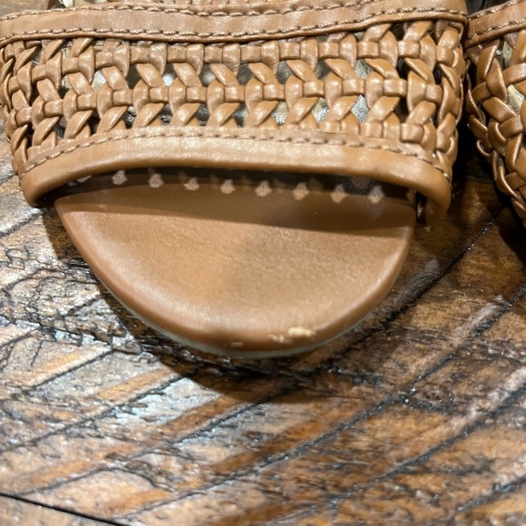 LC Lauren Conrad Tan Woven Heeled Sandals - Picture 3 of 6